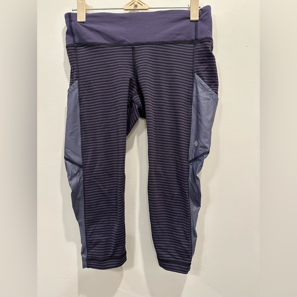 Lululemon crop pants. Purple stripes. No flaws. Size 6.
